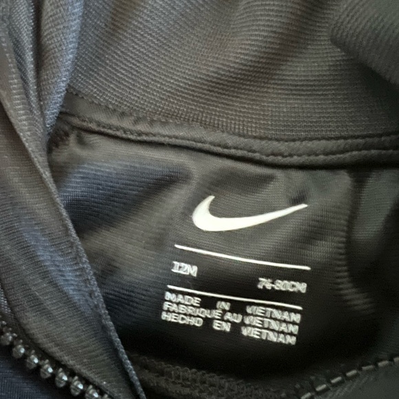Nike Track suit - Picture 3 of 4